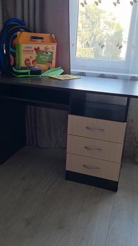 Стол письменный Бриз МДФ волна лайм / ясень светлый фото покупателя 202