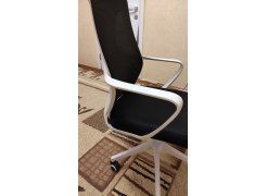 Компьютерное кресло Golem dark gray / white фото покупателя 61