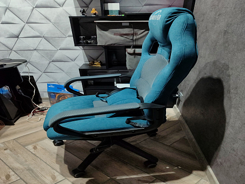 Компьютерное кресло Driver/Драйвер кожзам черный / ткань синий фото покупателя 109