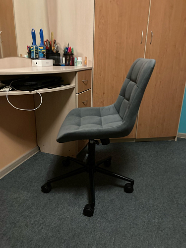 Компьютерное кресло Честер голубой (velutto 47 ) / черный фото покупателя 27