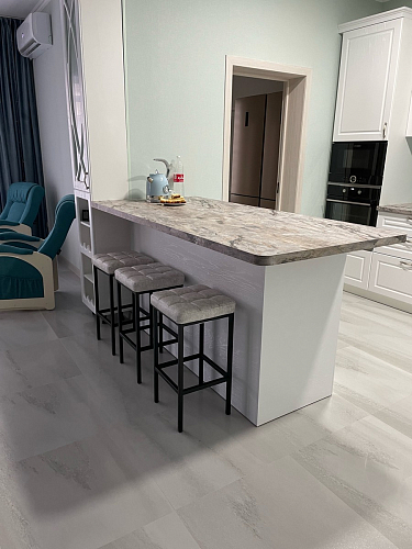 Барный стул Лофт микровелюр катания изумруд / черный матовый фото покупателя 32