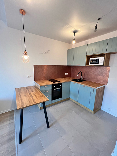 Стол Тринити Лофт 120 32 мм дуб галифакс табако / черный матовый фото покупателя 560