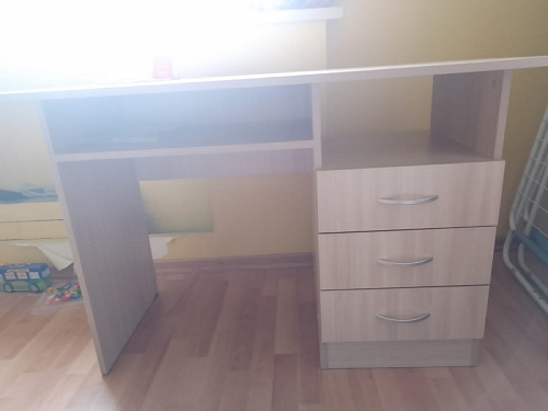 Стол письменный Бриз МДФ волна лайм / ясень светлый фото покупателя 112