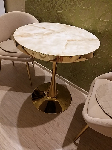 Деревянный стол Dorian 70x75 бежевый / золотой фото покупателя 2