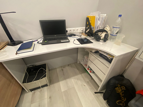 Письменный стол СПм-25 правый белый  - Уцененный экземпляр фото покупателя 38