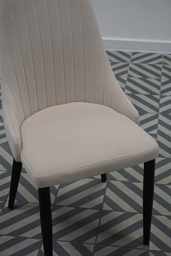 Стул на металлокаркасе Kora green / black из шоурума 3