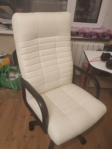 Компьютерное кресло Рафаэль 1 бежевое фото покупателя 4