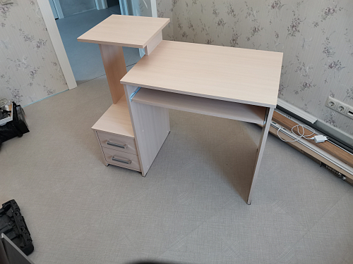 Стол компьютерный Джаз-24 правый белый фото покупателя 157