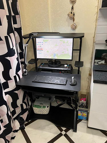 Компьютерный стол Roni black фото покупателя 9