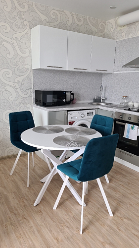 Стул на металлокаркасе Чилли К черный / зеленый фото покупателя 191