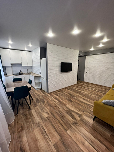 Стул на металлокаркасе Чилли черный / зеленый фото покупателя 1295