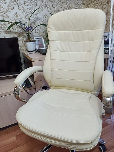 Компьютерное кресло Tomar черное фото покупателя 34