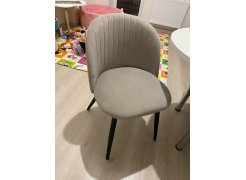 Стул на металлокаркасе Gabi 1 бежевый / черный с серебряными наконечниками фото покупателя 659