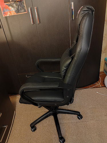 Компьютерное кресло Driver/Драйвер кожзам черный / ткань черный фото покупателя 148