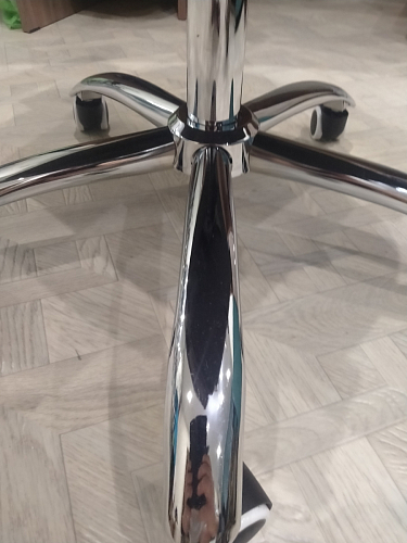 Компьютерное кресло Herd темно-бежевое фото покупателя 49