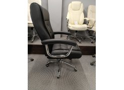 Компьютерное кресло Class white из шоурума 4