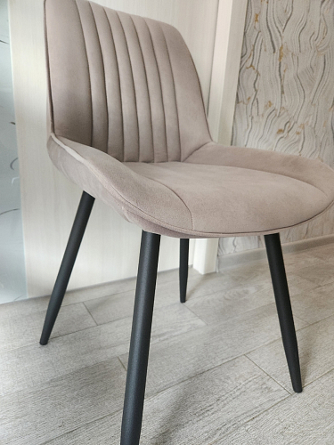 Стул на металлокаркасе Седа 360 К латте (velutto 08) / белый фото покупателя 333