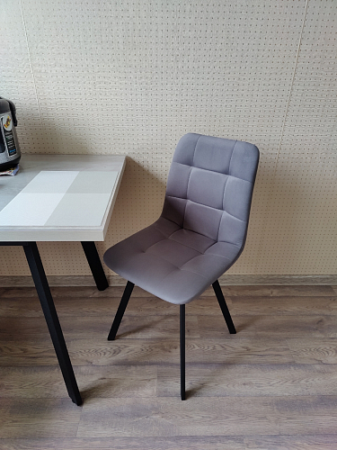 Стул на металлокаркасе Чилли черный / зеленый фото покупателя 1376