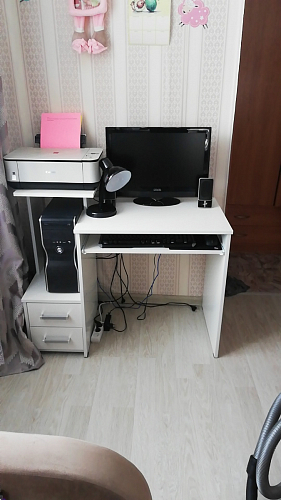 Стол компьютерный Джаз-24 правый белый фото покупателя 85