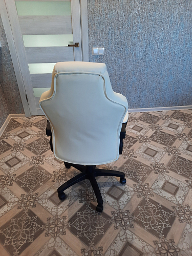 Компьютерное кресло Kadis коричневое / бежевое фото покупателя 68