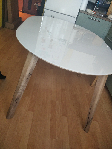 Стеклянный стол Семвэлл белый / дуб монтана фото покупателя 8