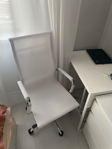 Компьютерное кресло Reus черная сетка / хром фото покупателя 4