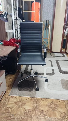 Компьютерное кресло Reus pu black / chrome фото покупателя 27
