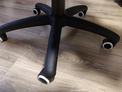 Компьютерное кресло Traun dark gray / black фото покупателя 8