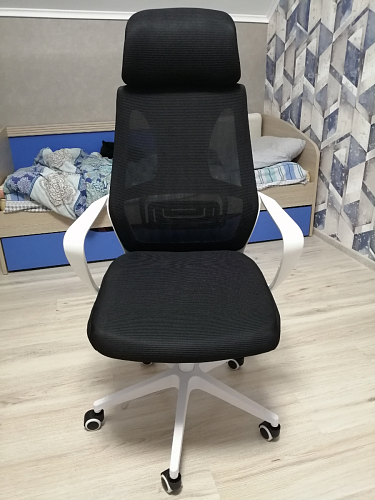 Компьютерное кресло Golem black / white фото покупателя 44