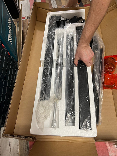 Компьютерный стол Маркос 140х80 тауп / черный фото покупателя 46