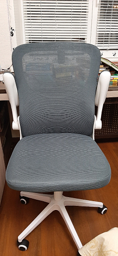 Компьютерное кресло Konfi dark gray / pink / white фото покупателя 57