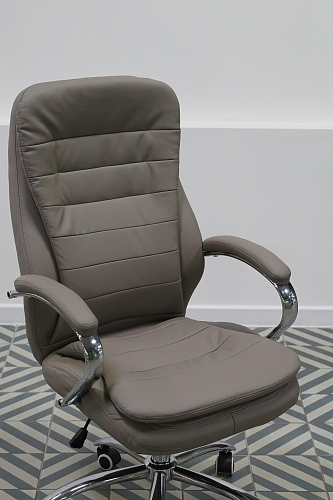 Компьютерное кресло Tomar серое из шоурума 1