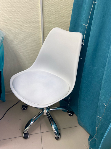Компьютерное кресло Kolin с подушкой clear / white фото покупателя 517