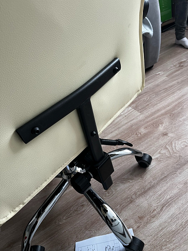 Компьютерное кресло Kolson black фото покупателя 28