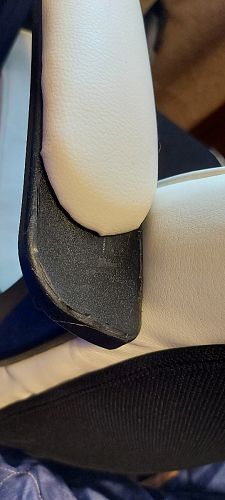 Компьютерное кресло Gamer черное / бежевое фото покупателя 161