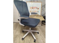 Компьютерное кресло Konfi blue / white фото покупателя 288