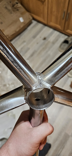 Компьютерное кресло Reus черная сетка / хром фото покупателя 76