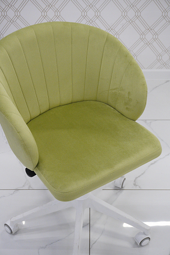 Компьютерное кресло Пард изумрудный из шоурума 3