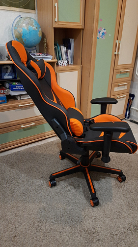 Компьютерное кресло Racer черное / голубое фото покупателя 48