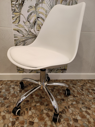 Компьютерное кресло Kolin с подушкой clear / white фото покупателя 526