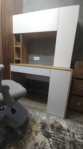 Письменный стол Комфорт 12.71 дуб золотой craft / белая аляска фото покупателя 50