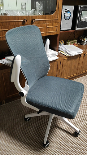 Компьютерное кресло Konfi light gray / white фото покупателя 299