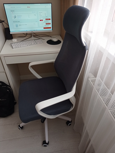 Компьютерное кресло Golem black / white фото покупателя 17