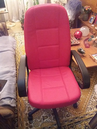 Компьютерное кресло CH747 черный, экокожа фото покупателя 6