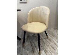 Стул на металлокаркасе Gabi 1 бежевый / черный с серебряными наконечниками фото покупателя 551