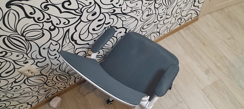 Компьютерное кресло Konfi dark gray / pink / white фото покупателя 111