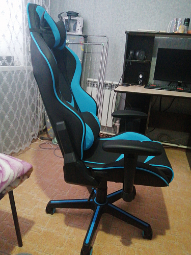 Компьютерное кресло Racer черный / красный / бежевый фото покупателя 63