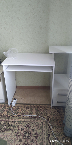 Стол компьютерный Джаз-24 правый белый фото покупателя 13