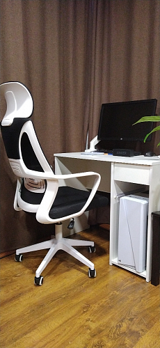 Компьютерное кресло Golem black / white фото покупателя 71