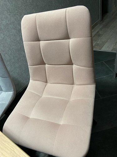 Стул на металлокаркасе Чилли К светло-серый велюр / черный каркас фото покупателя 746